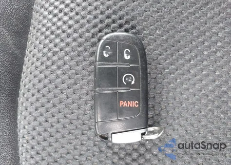 2015 Dodge Journey Crossroad z USA, uszkodzony, nr VIN 3C4PDDGG1FT725566